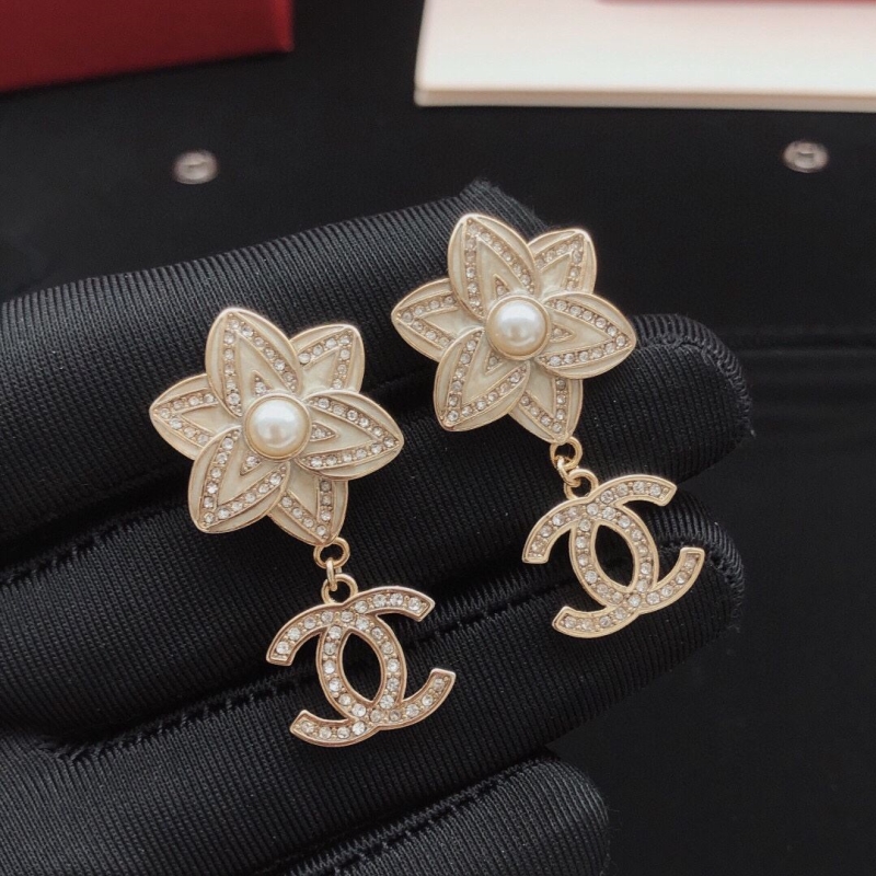 Ch**el earrings